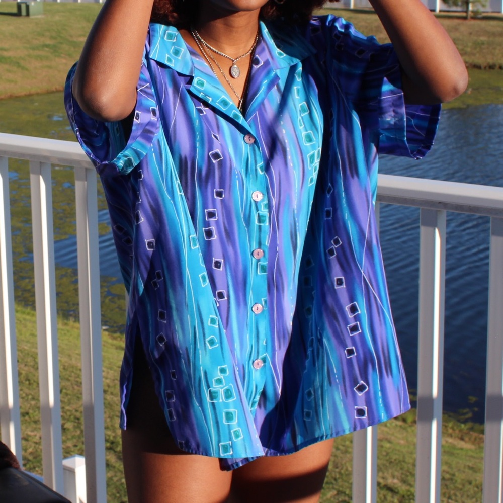 Vintage 80s blue button up